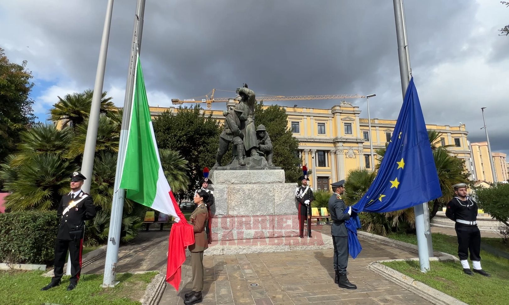 A Catanzaro la “Giornata dell’Unità Nazionale e delle Forze Armate” – VIDEO