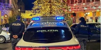 Controlli della Polizia nel Crotonese, sanzionato un centro scommesse