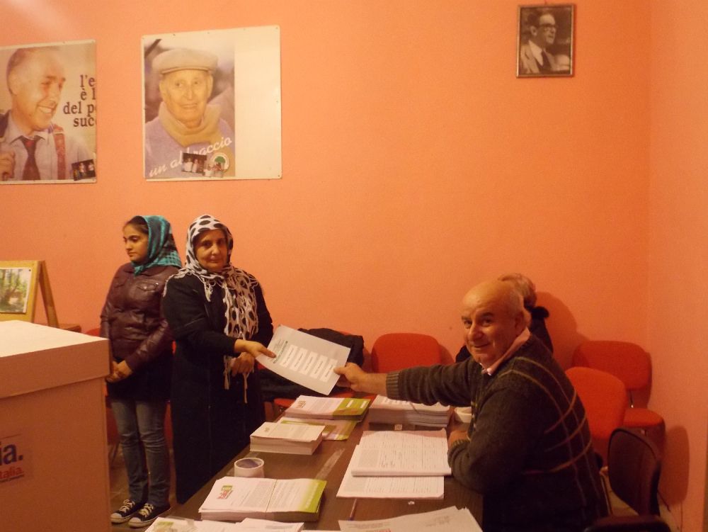 PRIMARIE | Ad Acquaformosa il voto dei migranti