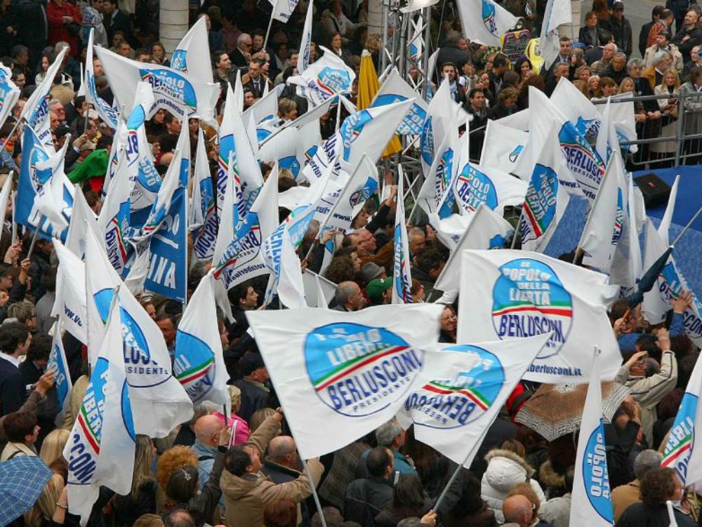 La replica dei fedelissimi: Scopelliti non è in discussione