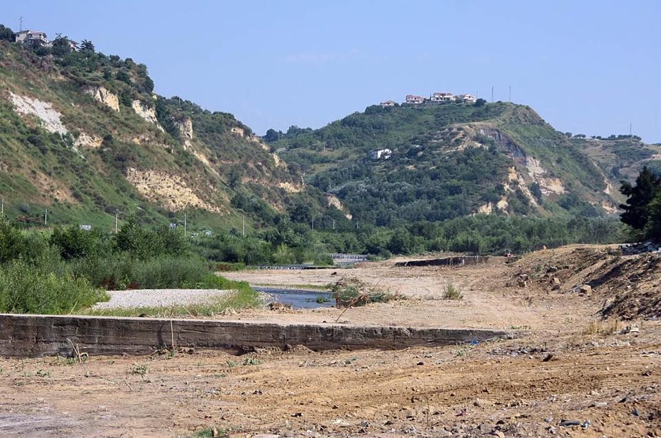 Cosenza e i rom, tra "soluzioni" e razzismo