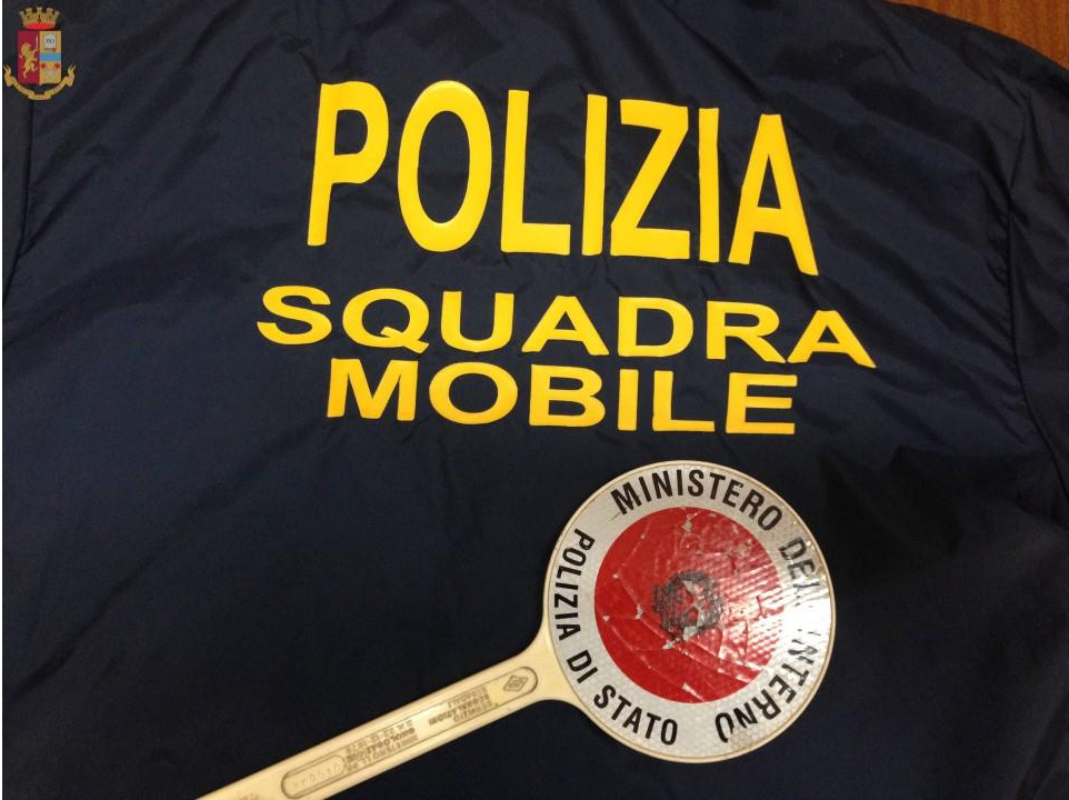 Vibo, perseguita la ex: emesso un divieto di allontanamento