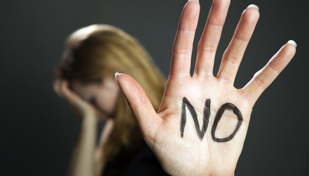 Dal "Codice Rosso" alle campagne social, un anno di "lotta" della Polizia contro la violenza di genere