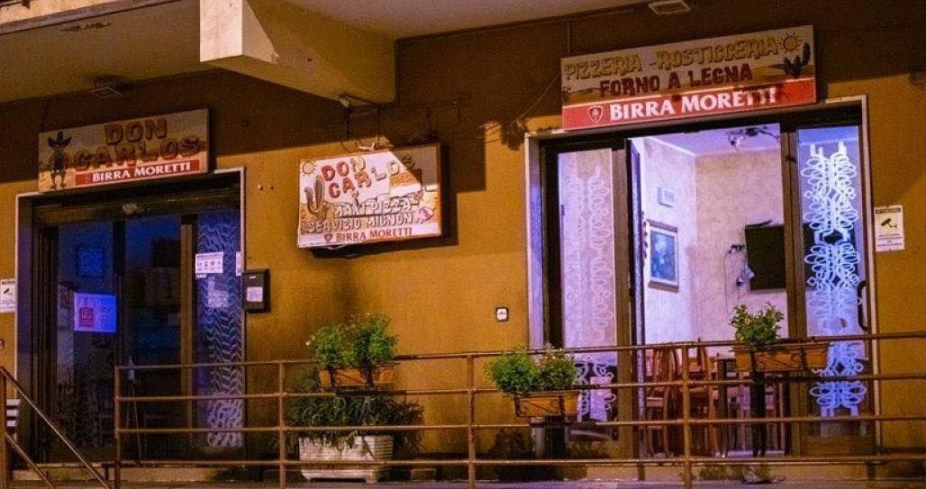 Incendiate le saracinesche della pizzeria "Don Carlos"