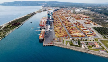 Il porto di Gioia Tauro amplia i servizi: riattivate le operazioni di alaggio e varo