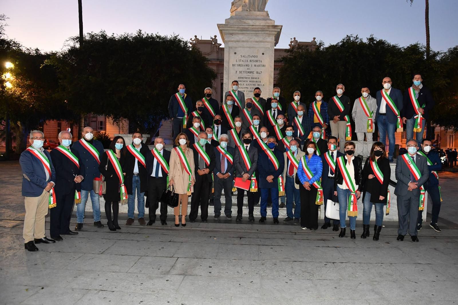 Sanità, i sindaci dell'area metropolitana "puntano" tutti i responsabili (Speranza compreso) – VIDEO