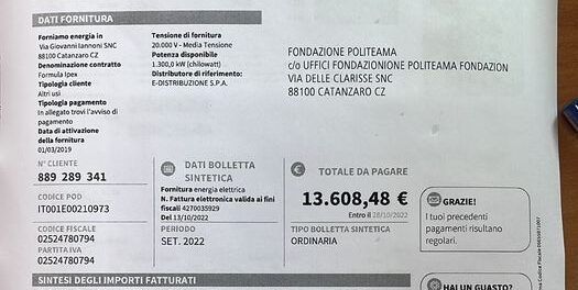 Bolletta “monstre” al Politeama. Costa: «Arriveremo a 16-18mila euro al mese. Difficile andare avanti»