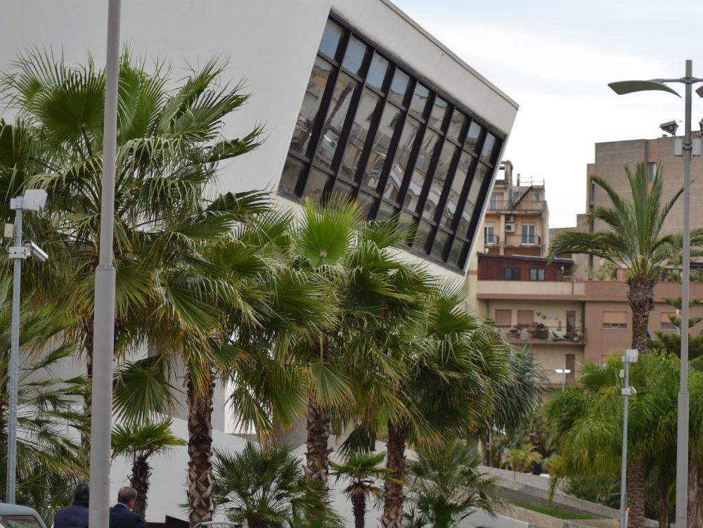 MEDIA E POTERE | E nel Palazzo imprenditori “a guardia” del vertice