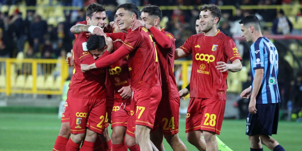 Catanzaro-Lecco, girandola di emozioni. Pirotecnica vittoria dei giallorossi