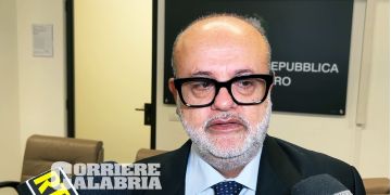 Scavi abusivi, il legame tra criminalità comune e ‘ndrangheta. Curcio: «Ai clan interessa tutto ciò che è remunerativo» – VIDEO