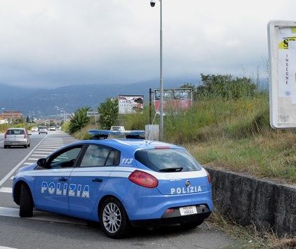 Tentata estorsione al titolare di un'agenzia pubblicitaria, due arresti a Lamezia