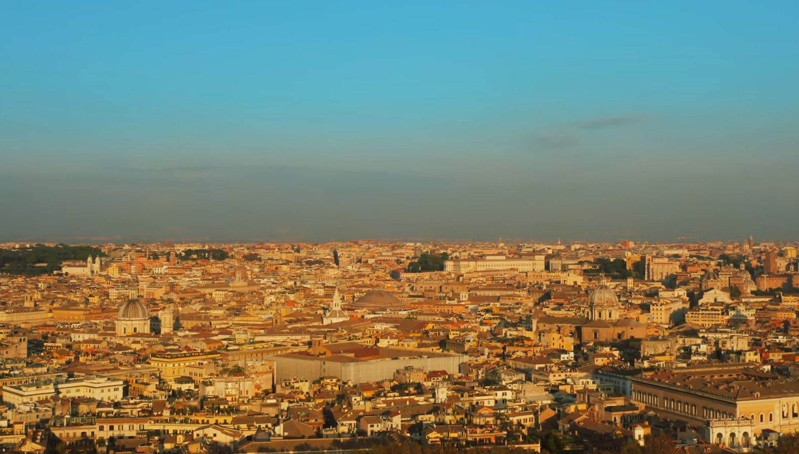 ‘Ndrangheta a Roma, lo spaccio di coca e il controllo della piazza “con i ferri”. «Tranquillo che ci sono i calabresi»