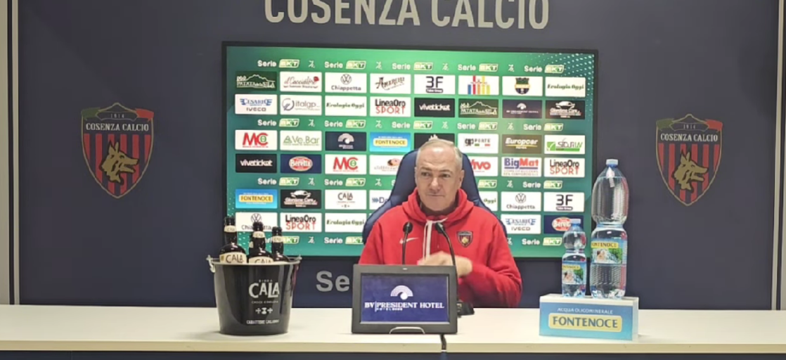 Cosenza calcio, Alvini: «Il ritiro? Una decisione della squadra»