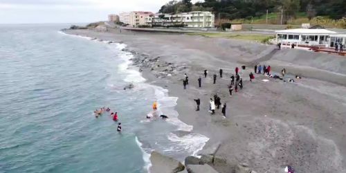 A Falerna il Tuffo Solidale di Capodanno della "Lucky Friends"