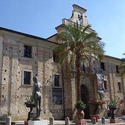 Soriano Calabro, insediata la Commissione prefettizia dopo lo scioglimento del Consiglio comunale