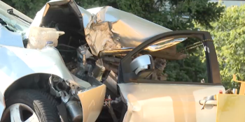 Si schianta auto condotta dal papà: muore 11enne