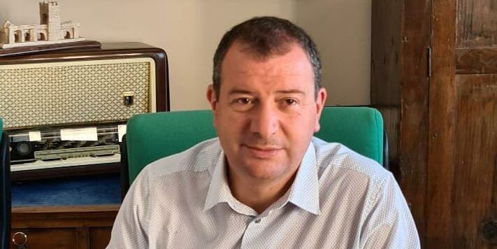 Quella «burocrazia medievale» che blocca i progetti. Il sindaco di Scigliano scrive a Occhiuto