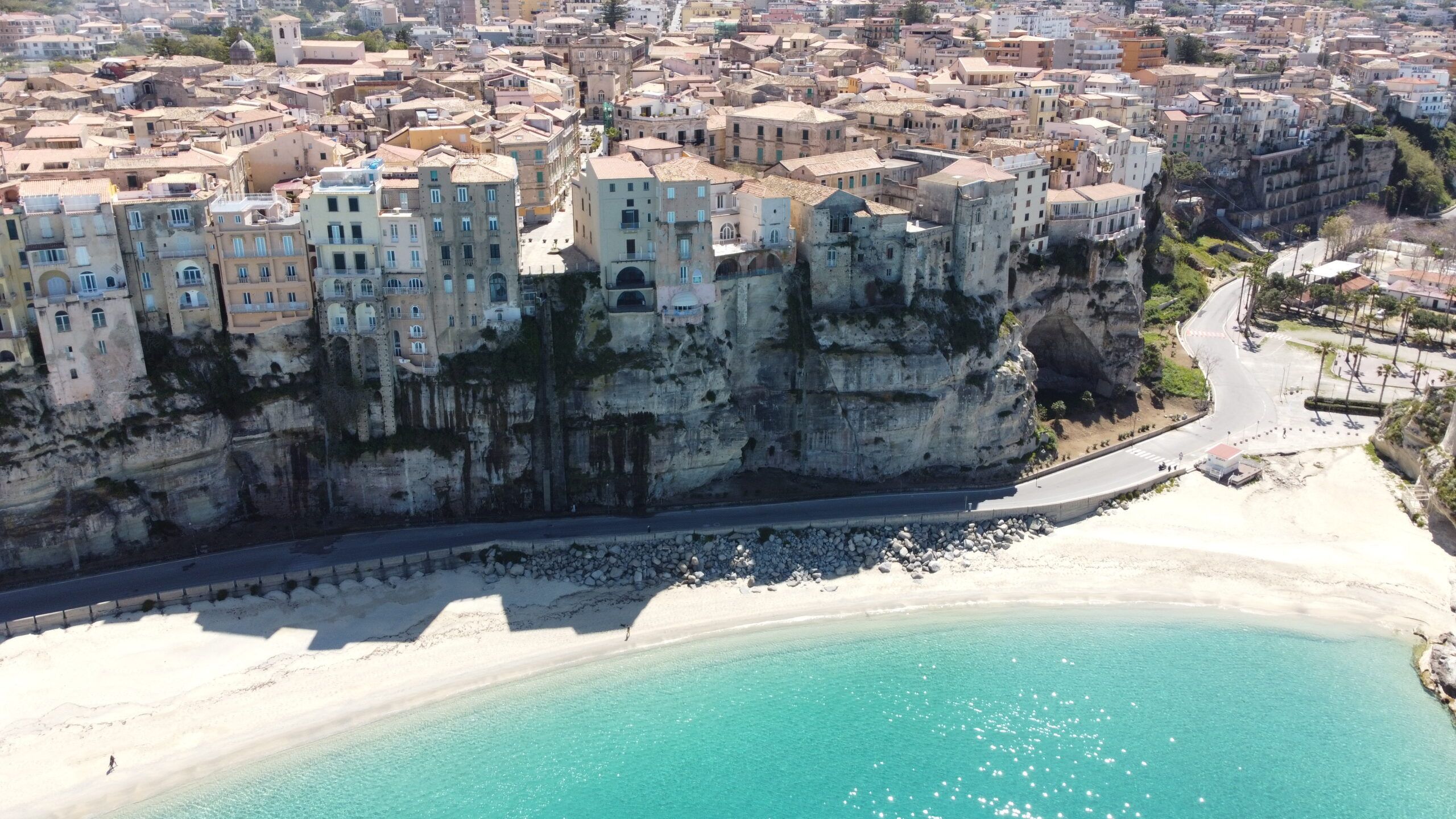 Fondi Cipe, circa 6 milioni per la messa in sicurezza del centro storico e della rupe di Tropea