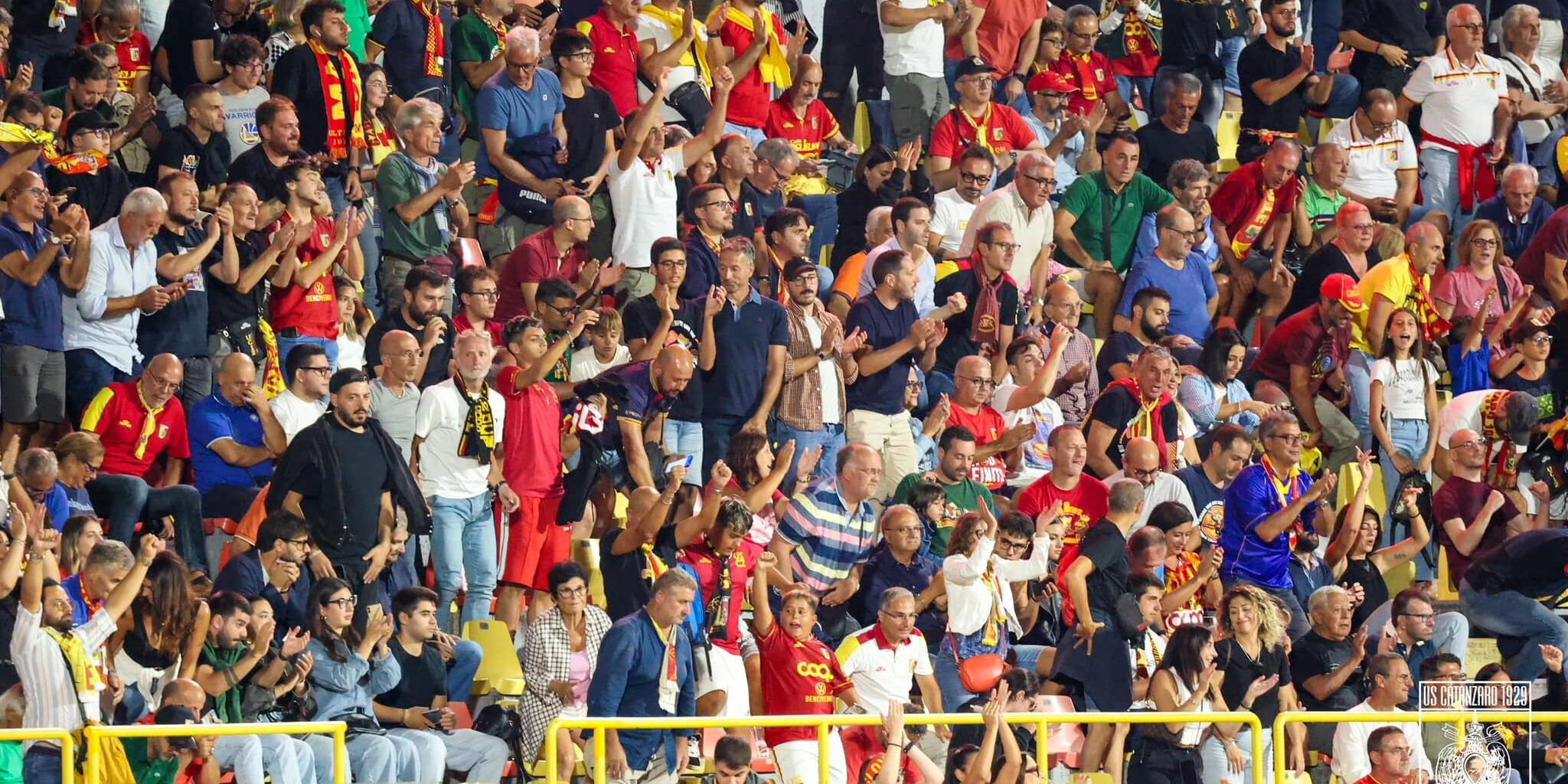 Serie B seguitissima sugli spalti, Catanzaro terzo in classifica per numero di spettatori in casa