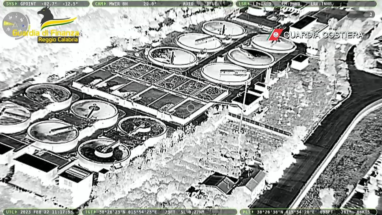 Sotto sequestro nel reggino 87mila litri di rifiuti liquidi contaminati da idrocarburi – VIDEO