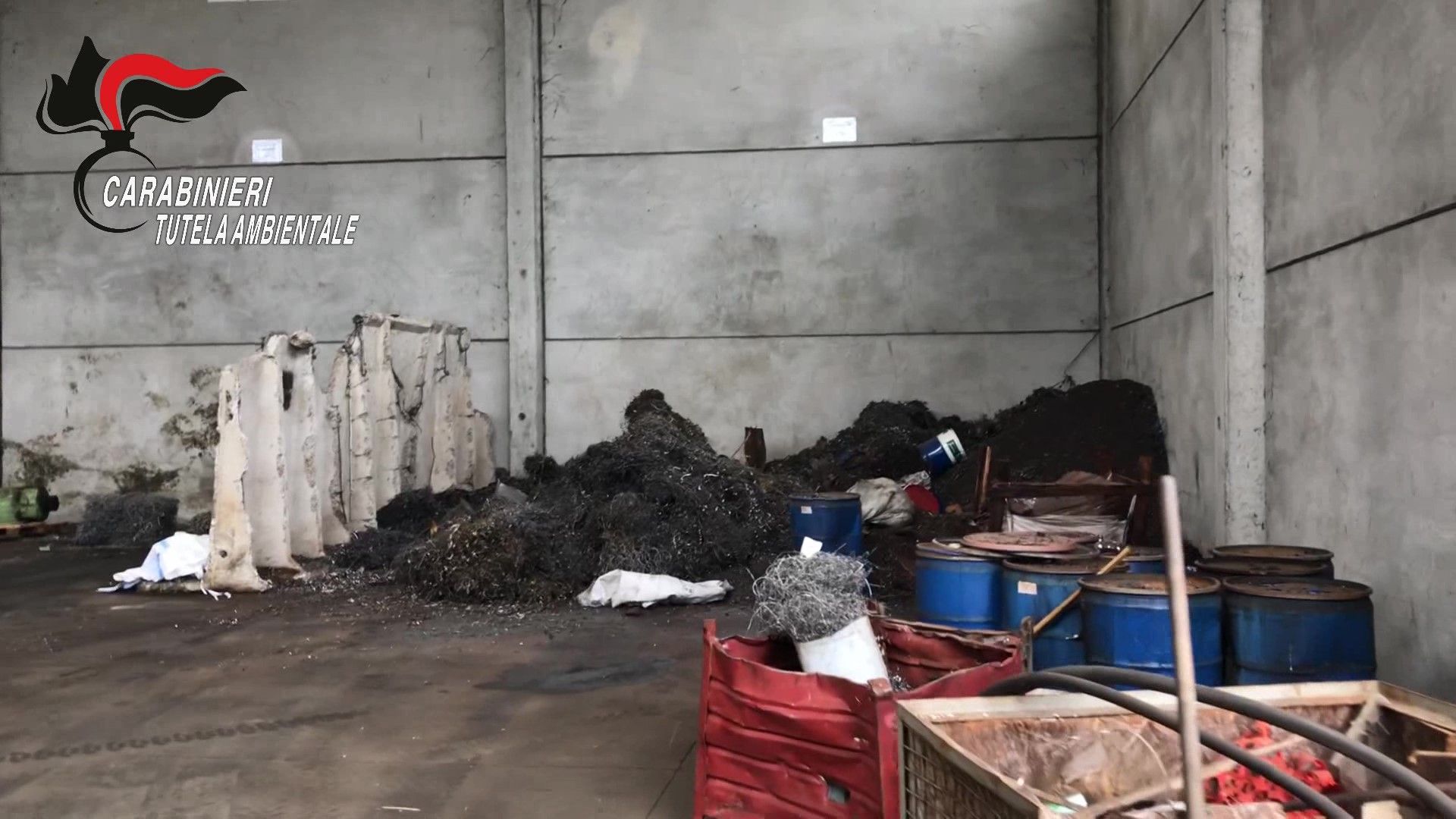 Traffico internazionale di rifiuti, il vertice della gang a Locri e i soldi usati per comprare il Novara – NOMI E VIDEO