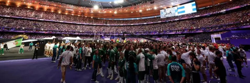 Parigi saluta le Olimpiadi. Passaggio di consegne con Los Angeles