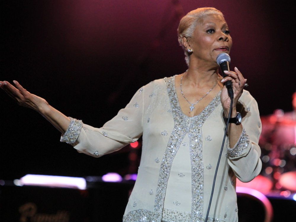 La magia di Dionne Warwick al Politeama