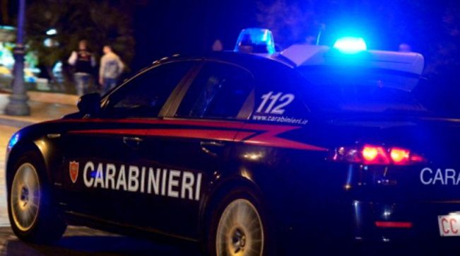 Catanzaro Lido, fugge all’alt dei Carabinieri: arrestato dopo un inseguimento ad alta velocità