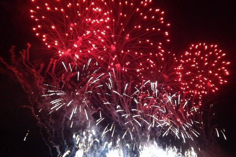 Botti di Capodanno: l’allerta dei pediatri sui rischi per i bambini