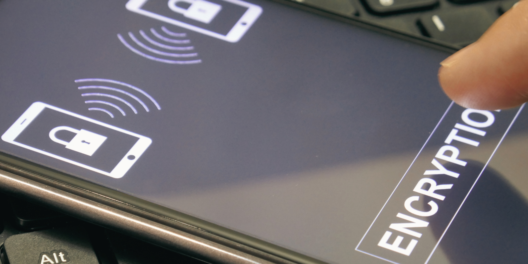 ‘Ndrangheta, i criptofonini di “Peppe” per il narcotraffico. Pasquino: «Dietro c’erano i Vitale e i Gallace»