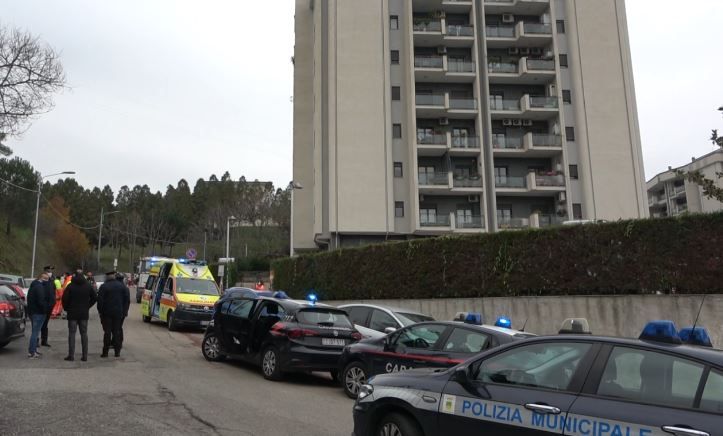 Cosenza, fuga di gas in centro: evacuate trentadue famiglie