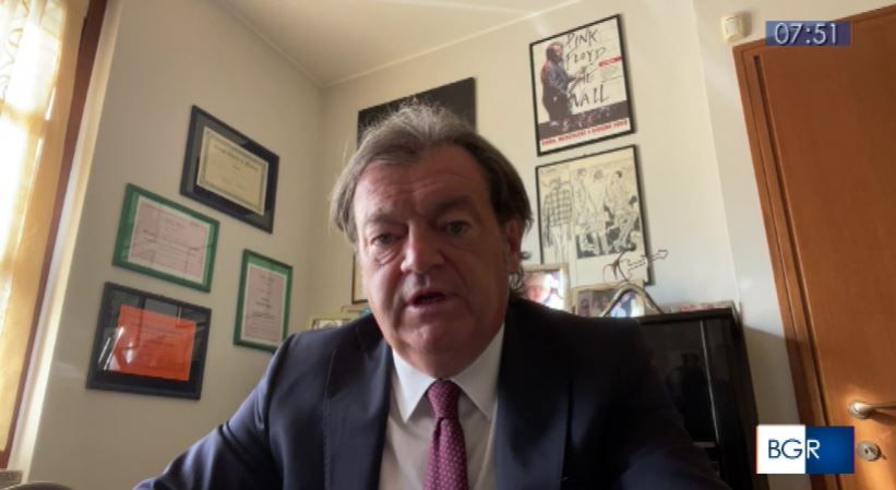 Scaccabarozzi: «In Calabria servono 10 mesi in più per mettere a disposizione i farmaci»