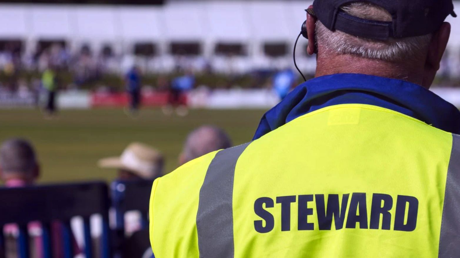 Cosenza Calcio, nuova selezione di steward dopo le tensioni sui pagamenti