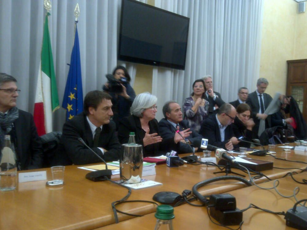 Reggio, Magorno difende la Bindi