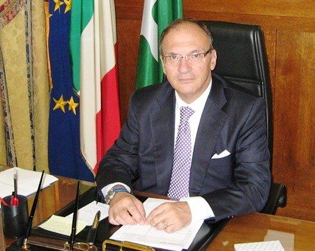 Si è insediato il nuovo Prefetto di Vibo