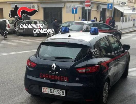 Escalation di minacce alla moglie, arrestato 38enne a Catanzaro