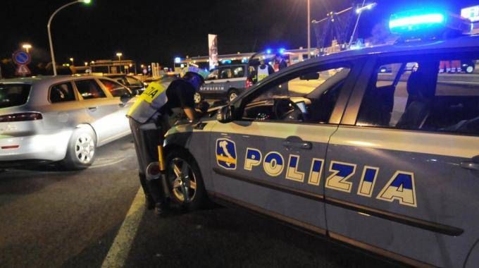 Rissa tra tifosi, devastato il bar dell’autogrill di Tarsia