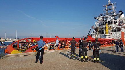 Migranti, fermati tre presunti scafisti a Corigliano
