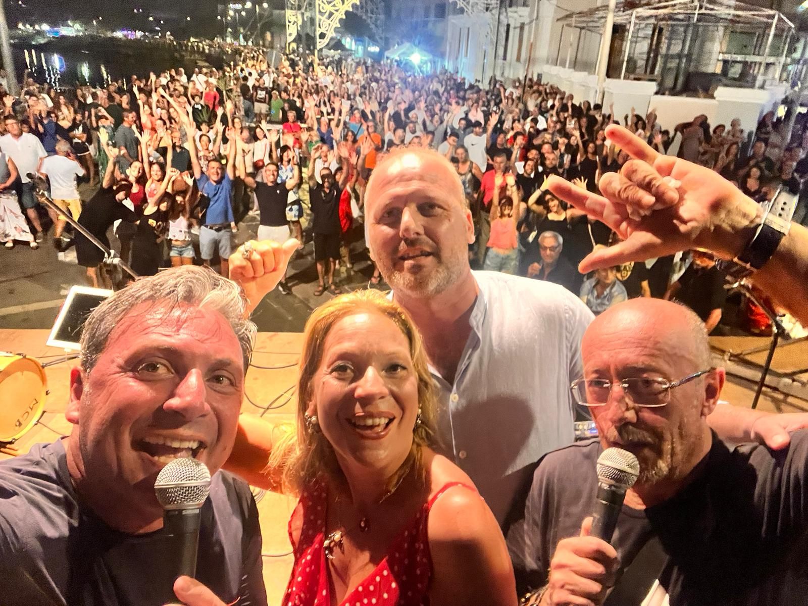 Notte Blu Fish Fest, grande successo per la prima edizione – FOTO