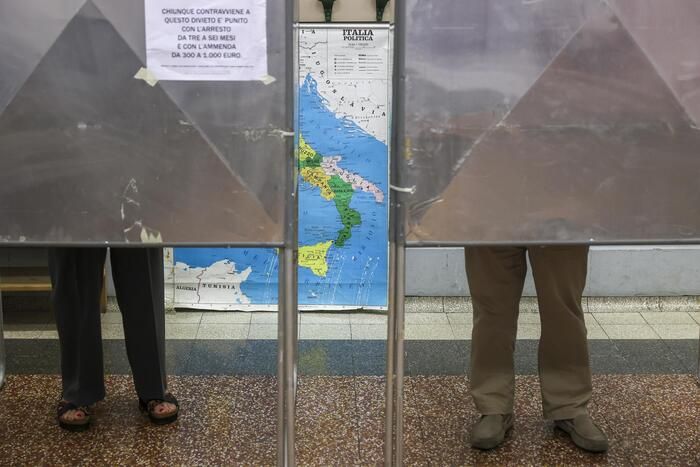 Politiche, in Calabria il dato peggiore a livello nazionale: affluenza finale al 50,74%