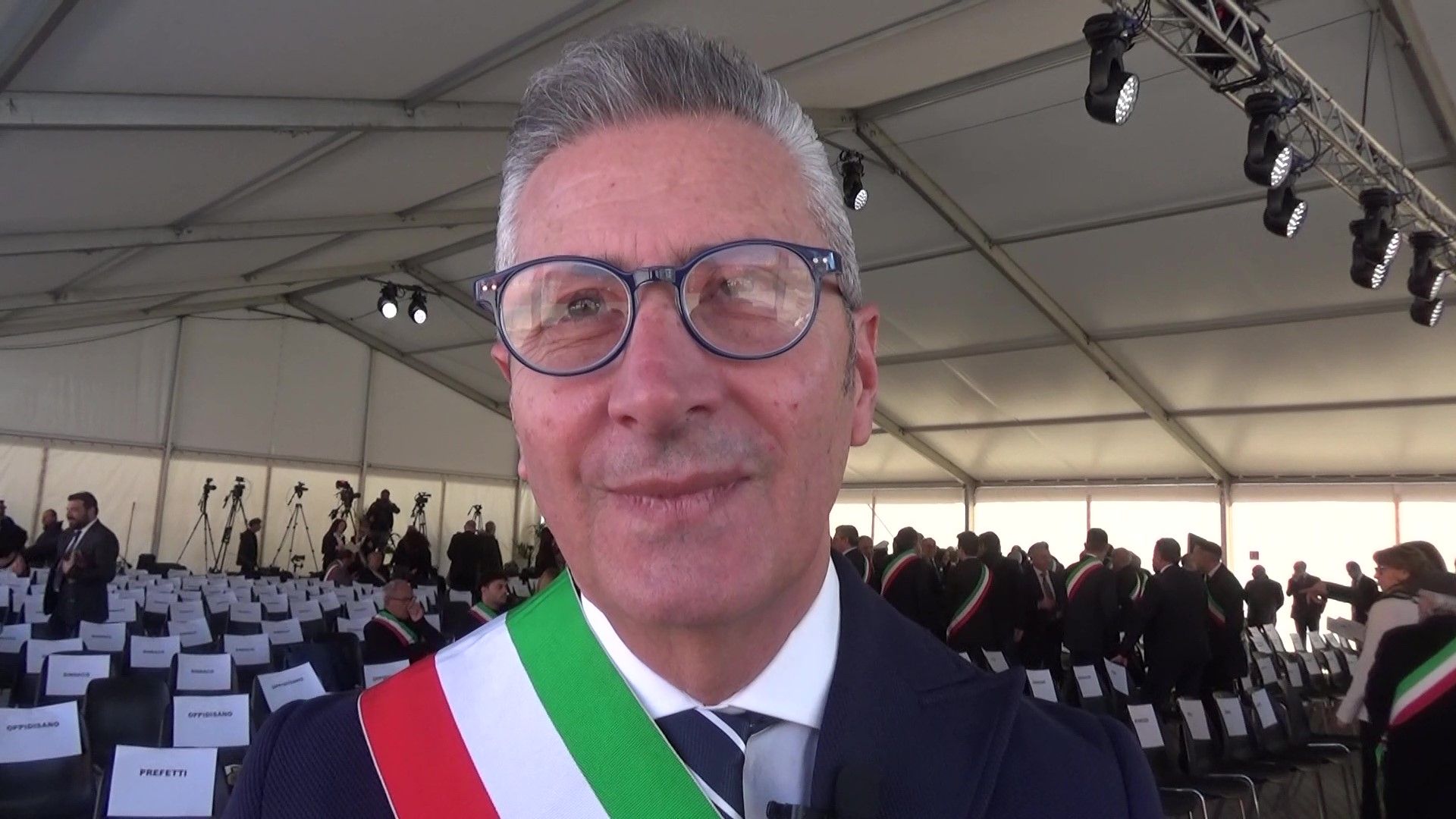 Due notti di paura per il sindaco di Taurianova Roy Biasi: intimidazioni sotto casa