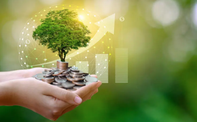 Investimenti online: attenzione a fondi esg, criptovalute e cambio euro dollaro