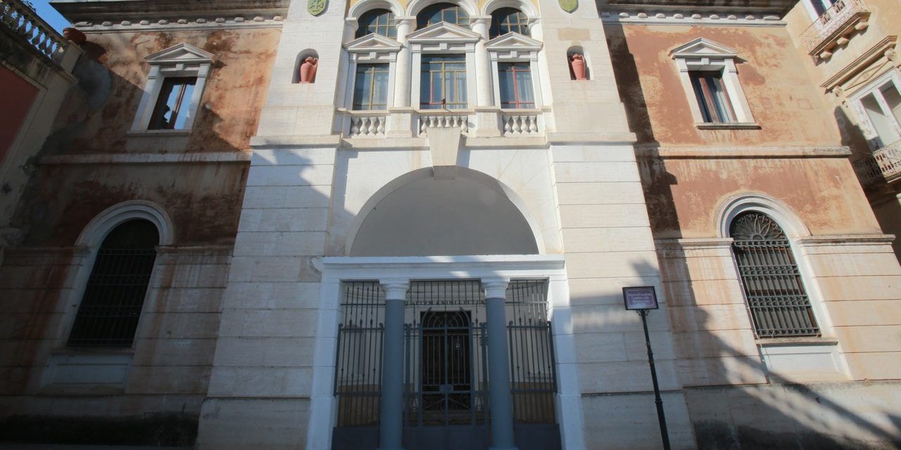 Cosenza piange Giacinto Pisani, storico direttore della Biblioteca civica