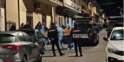 Due donne uccise nel Cosentino, la scia dei femminicidi non si ferma. «Cambia l’arma ma non l’obiettivo»