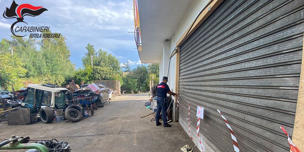 Violazione di sigilli e omessa bonifica, una denuncia nel Cosentino