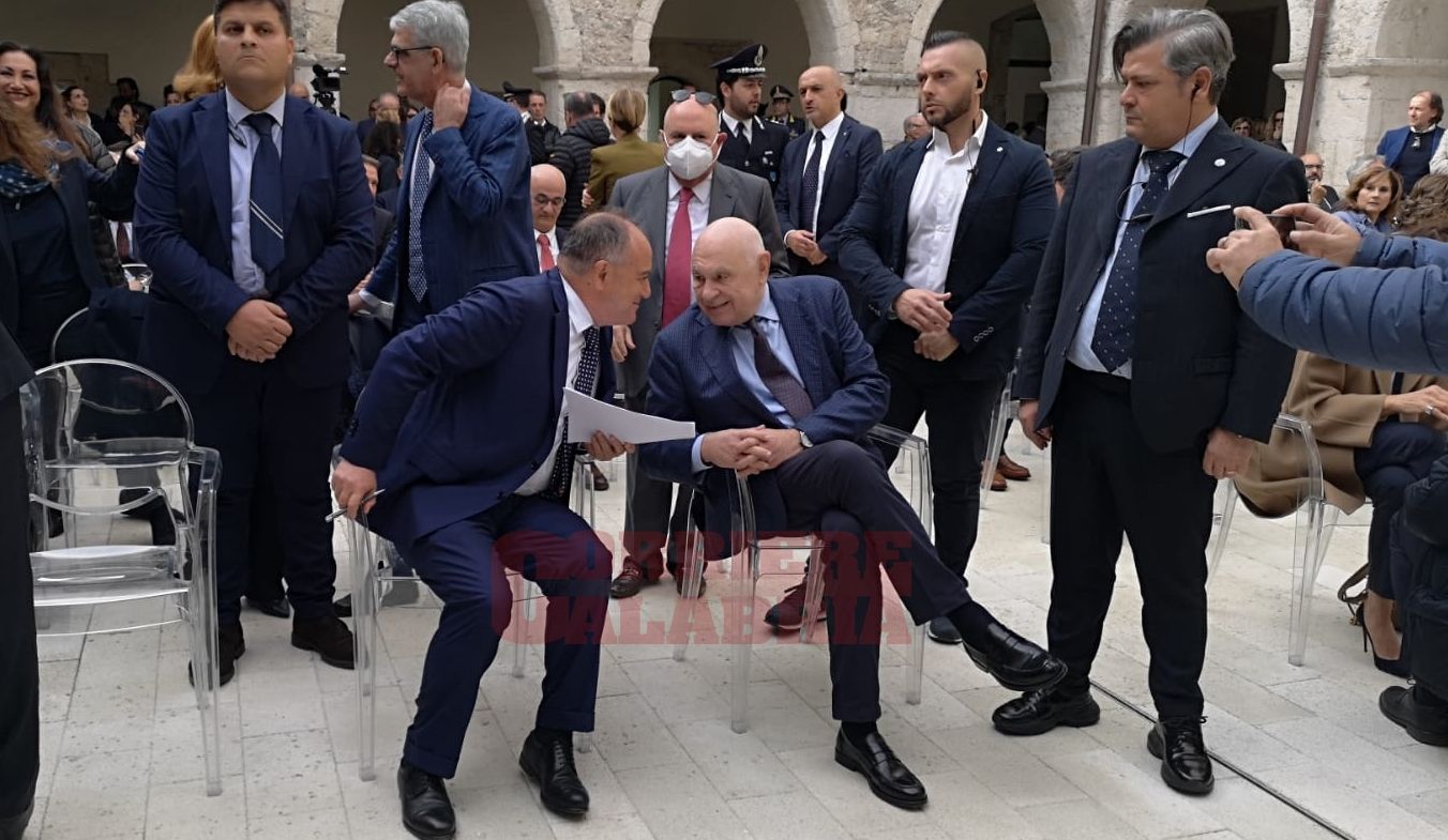 Gratteri: «Sulla lotta alla criminalità avevo creduto a Meloni ma ho sbagliato»