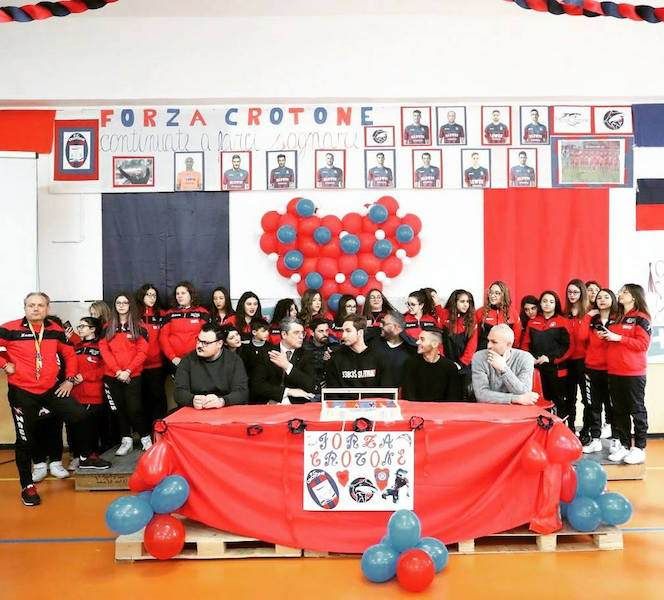 «Lo sport aiuta, ma non dimenticate di studiare»