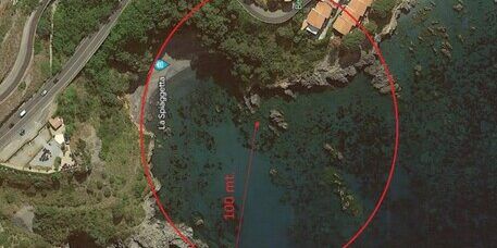 Fatto brillare un ordigno bellico scoperto da un bagnante tra gli scogli della spiaggia di Scalea