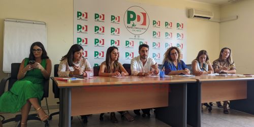 conferenza donne dem lamezia