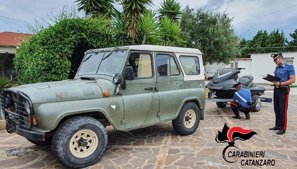 Catanzaro, carabinieri ritrovano refurtiva rubata
